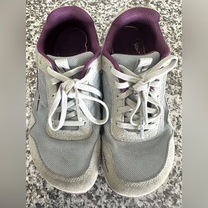 Kids Altra running shoes size 3